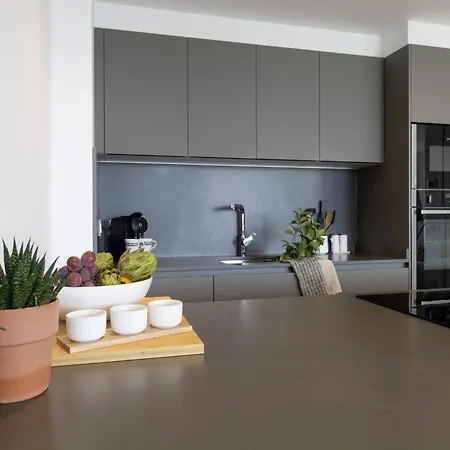 Apartment Seafront Serenity In For Seven