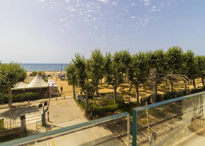 Seafront In With Access 卡里拉